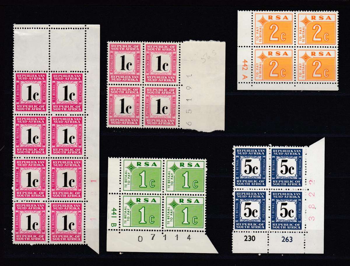 RSA-VFM/UMM POSTAGE DUE  BLOCKS