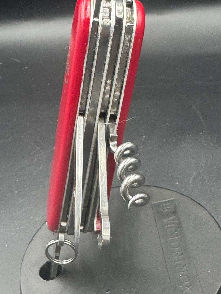 Victorinox Explorer Red 91mm