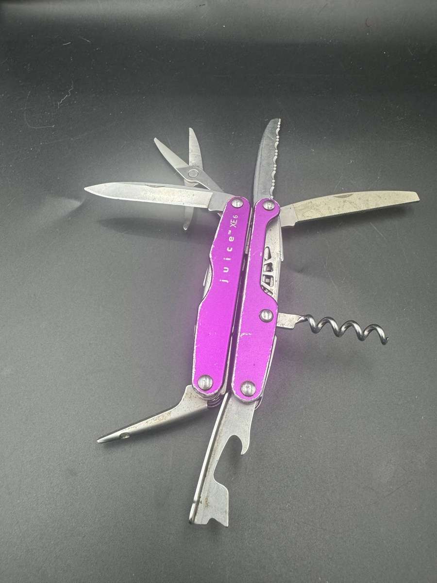 Leatherman Juice XE6 ( Damaged)