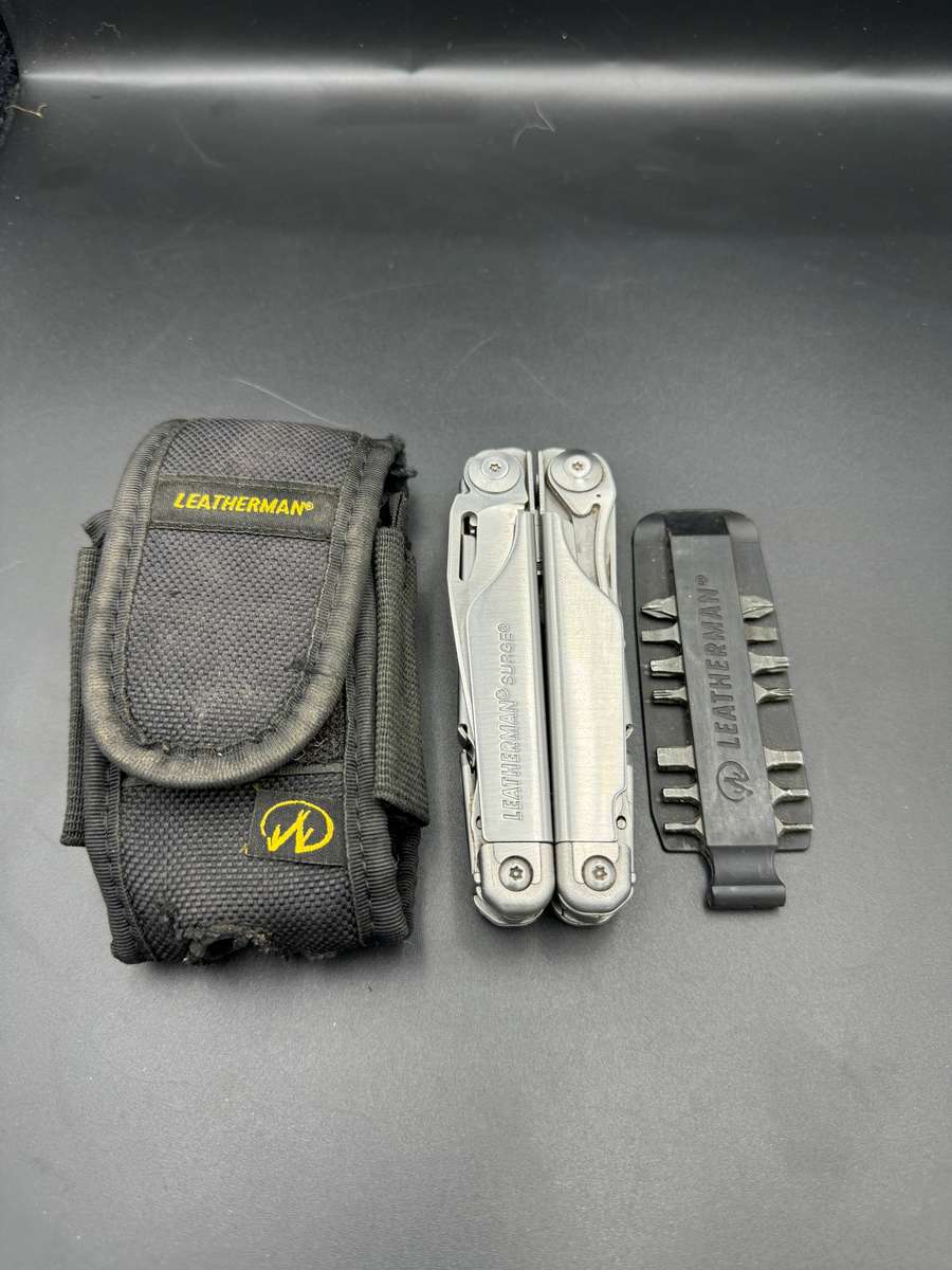 Leatherman Surge
