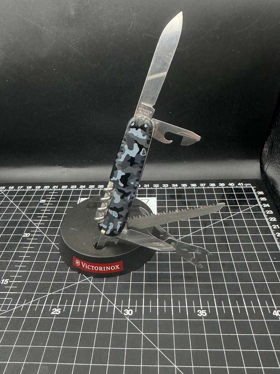 Victorinox Huntsman Camo 91mm