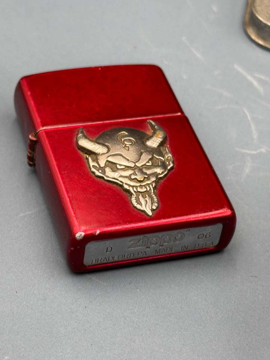 Zippo El Diablo