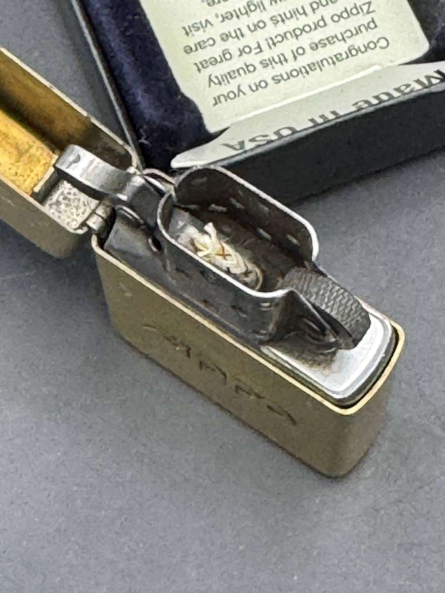 Zippo Solid Brass
