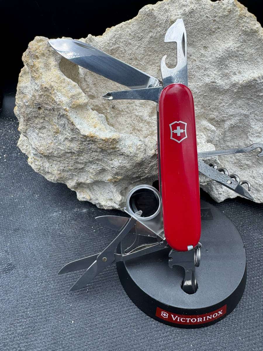 Victorinox Explorer Red 91mm