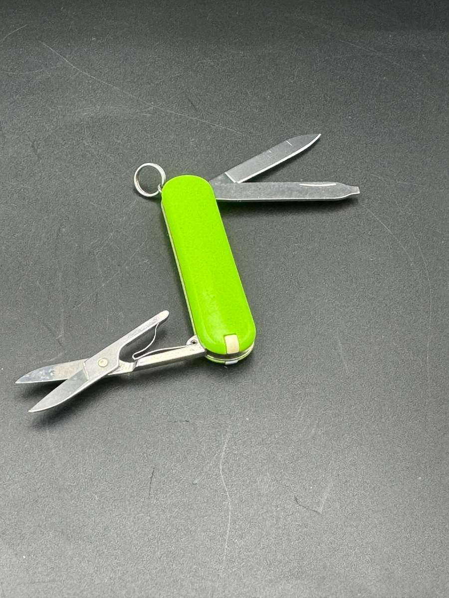 Victorinox Classic Trans Limey Green