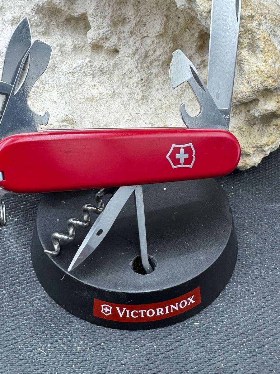 Victorinox Huntsman Red 91mm