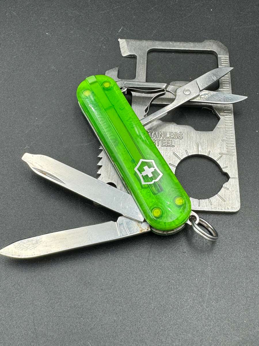 Victorinox Classic Colours Limey Green 58mm