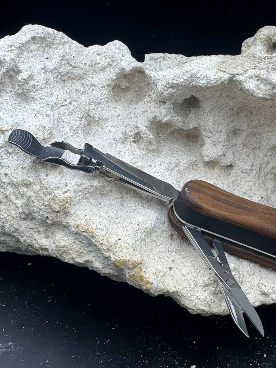 Victorinox Nail Clipper 580 Wood