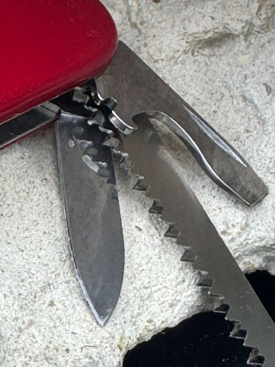 Victorinox Hiker Red 91mm