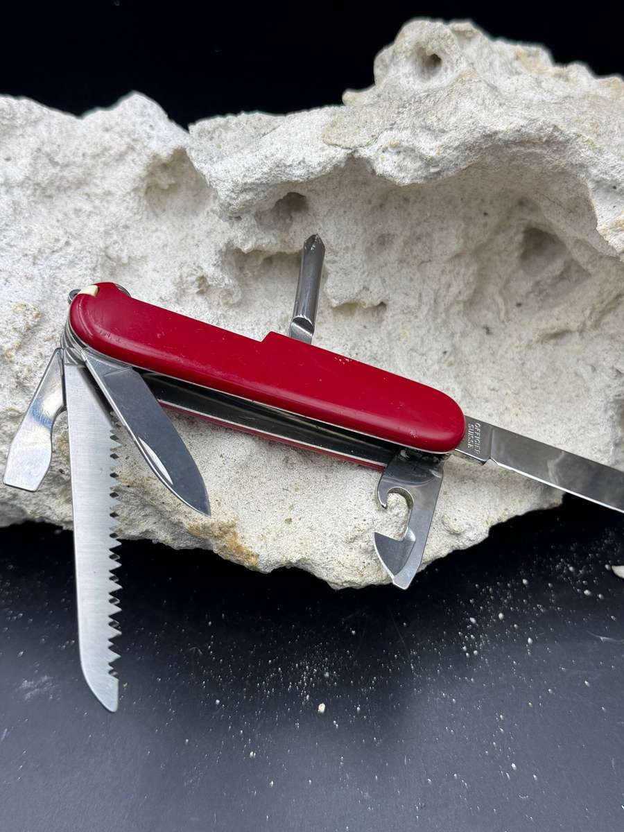 Victorinox Hiker Red 91mm
