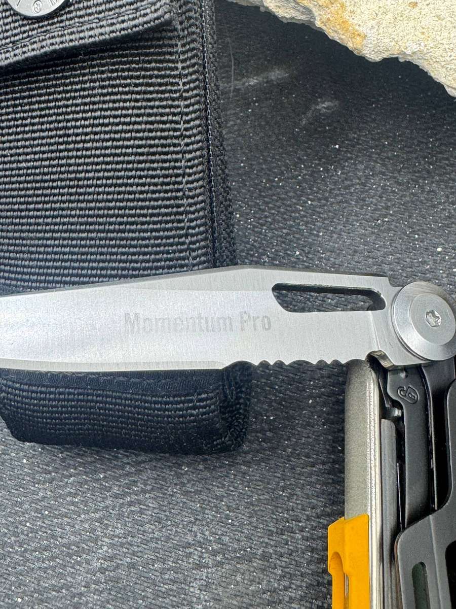 Leatherman Signal