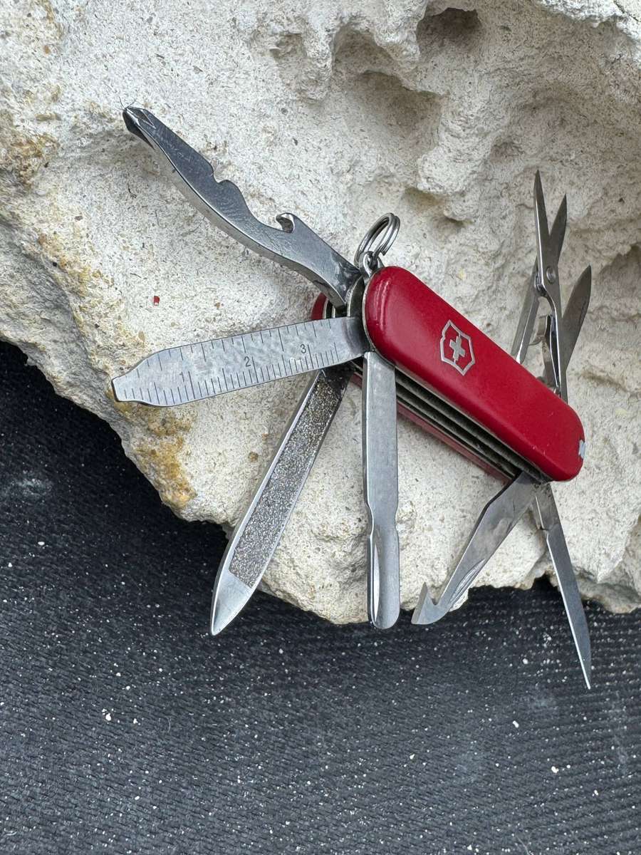 Victorinox Swiss Champ + Mini Champ