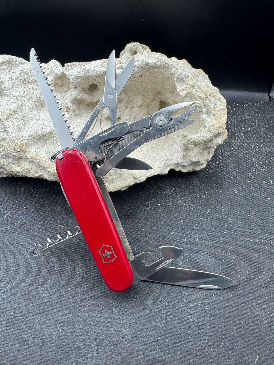 Victorinox Handyman Red 91mm