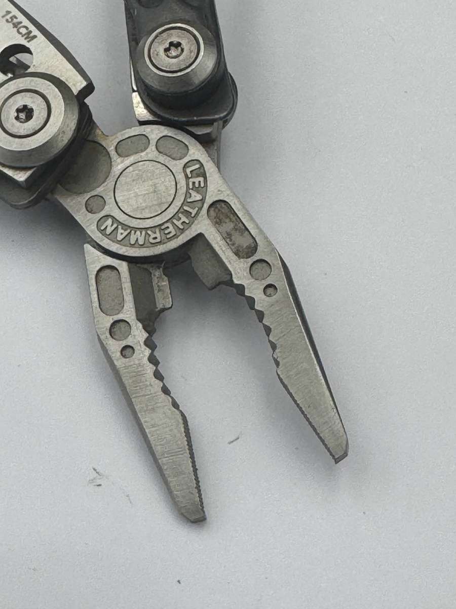 Leatherman Skeletool CX Carbon Fiber