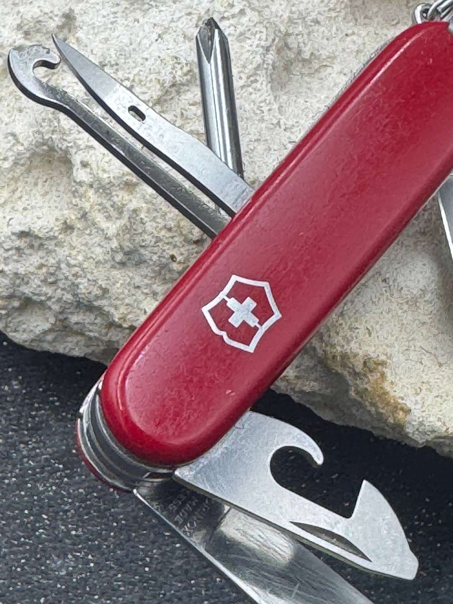 Victorinox Deluxe Tinker Red 91mm