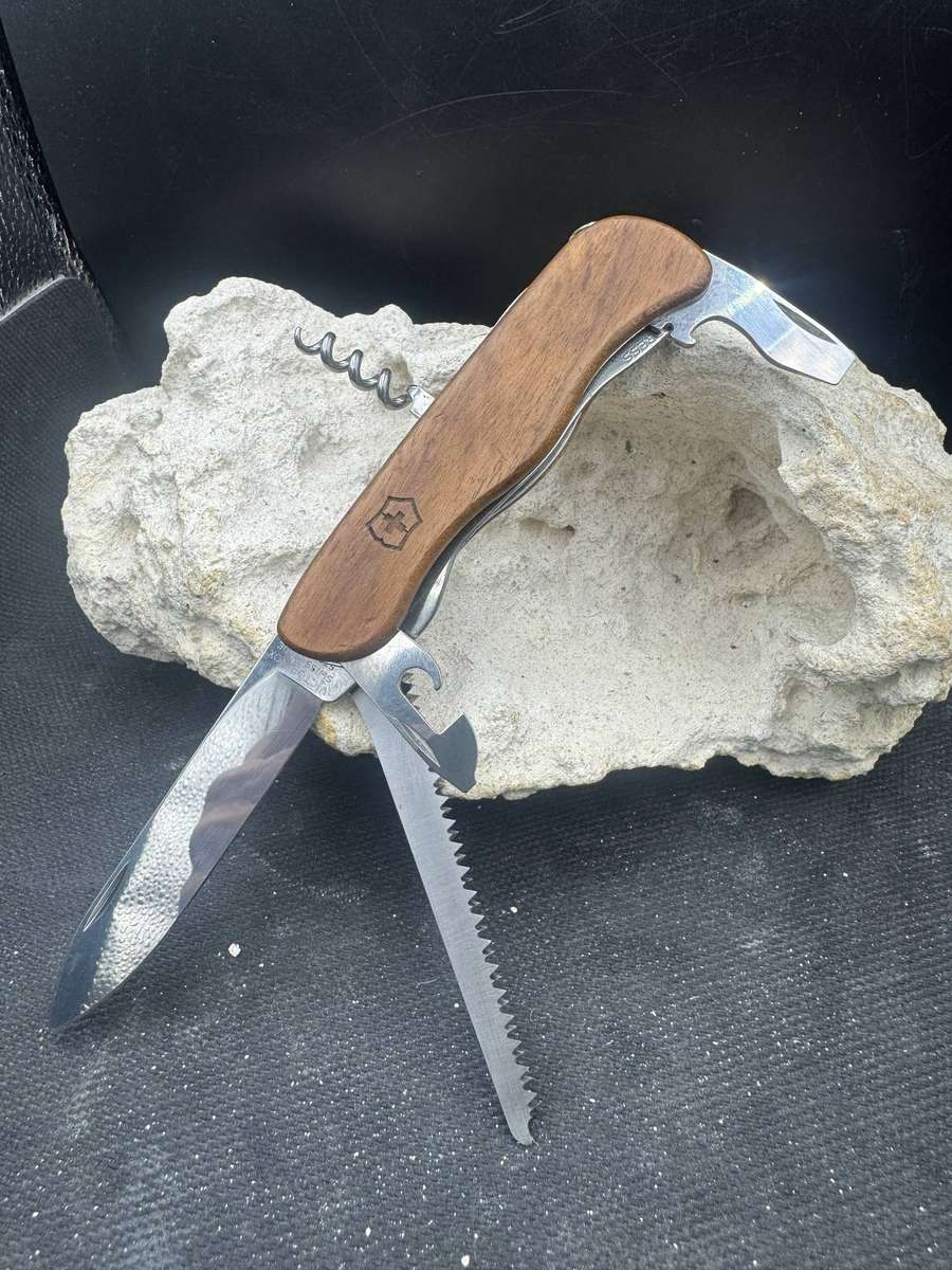 Victorinox Forester Wood - Walnut Wood w/Liner Lock Blade 111mm