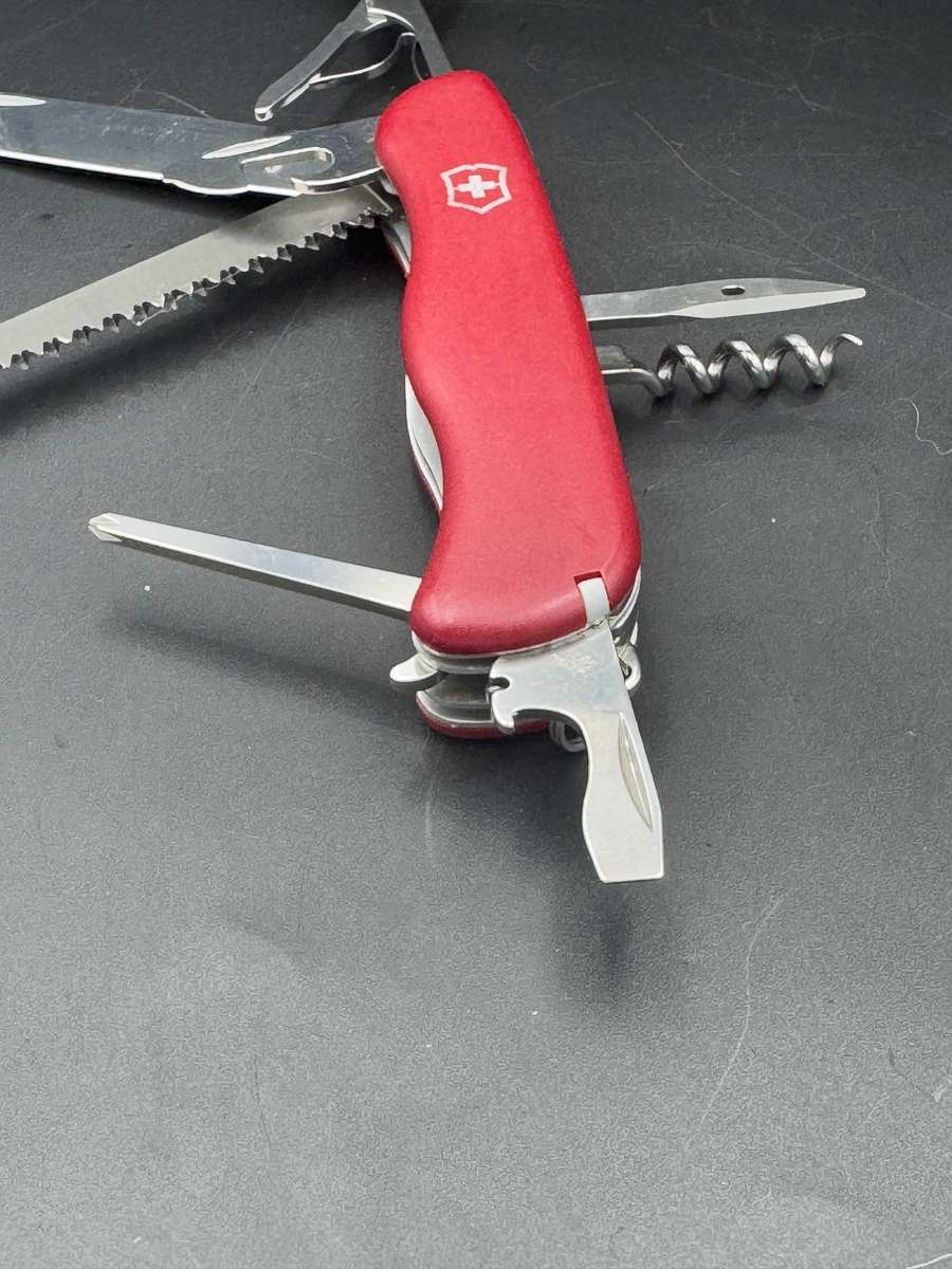 Victorinox Outrider