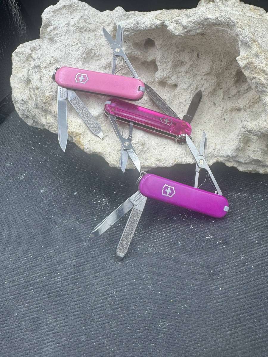 Victorinox Classic Pretty in Pink  x 3