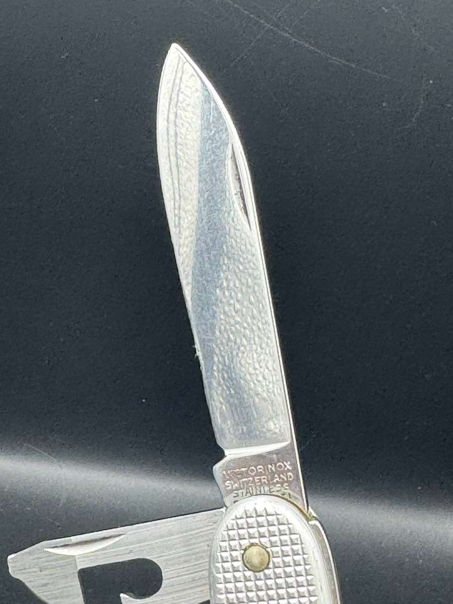 Victorinox NATO 7340-18-400-2425
