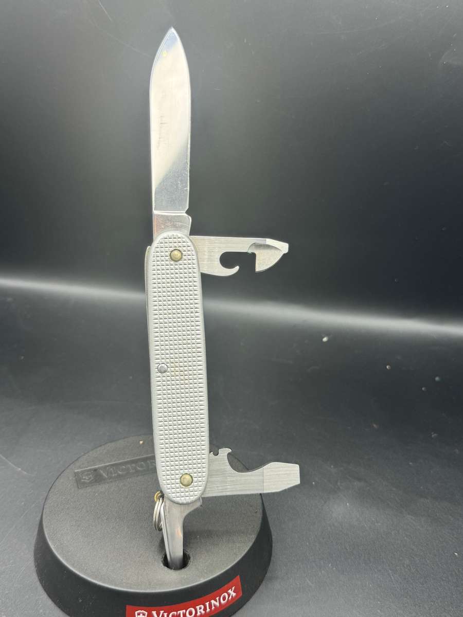 Victorinox NATO 7340-18-400-2425