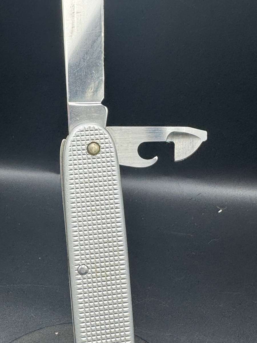 Victorinox NATO 7340-18-400-2425