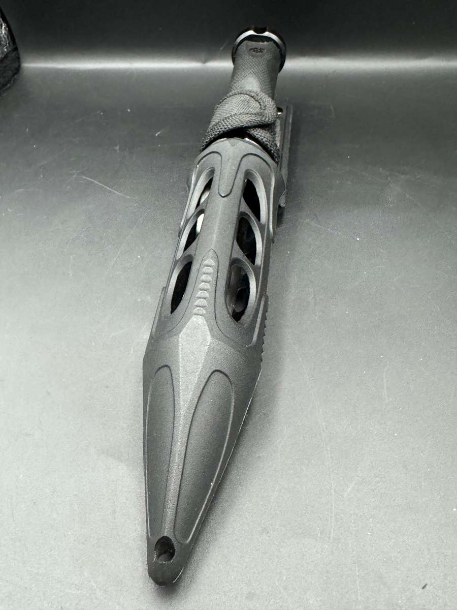 United Cutlery Cyclone Boot Knife With Custom Vortec Sheath UC3287