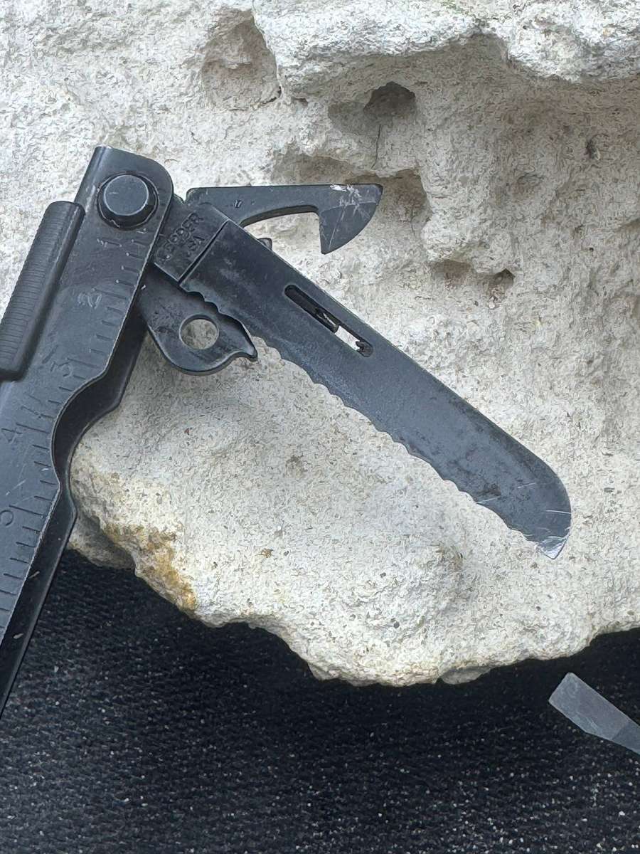 Gerber 600 Multitool Black Oxide