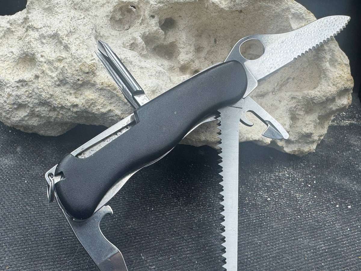 Victorinox  111mm