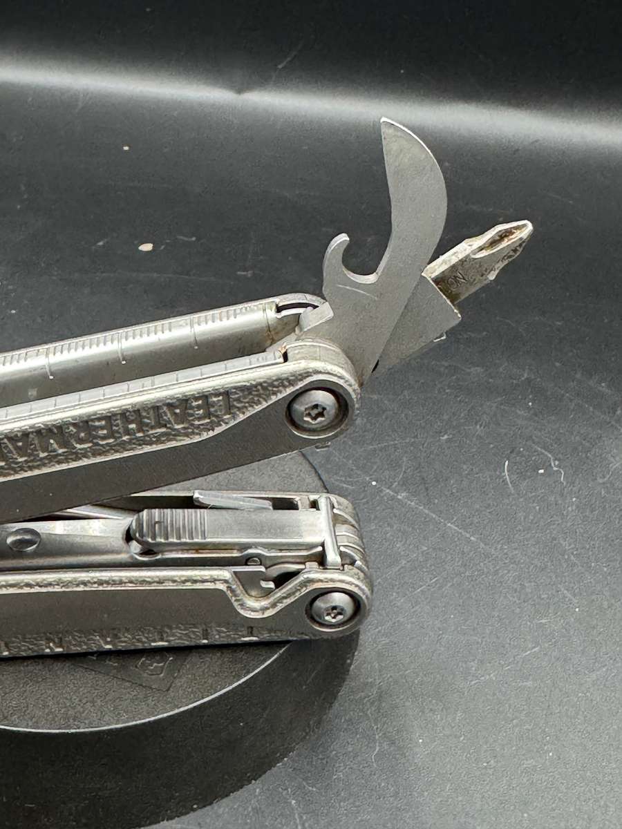 Leatherman Charge