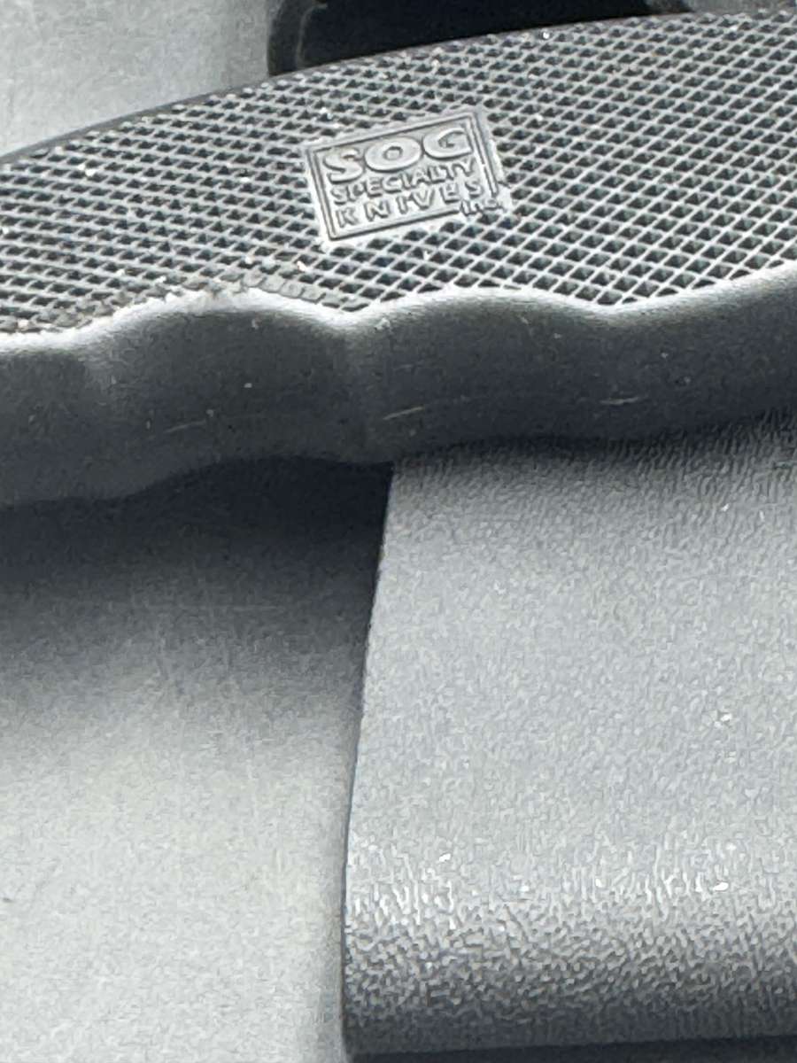 Sog Pentagon + Field Pup