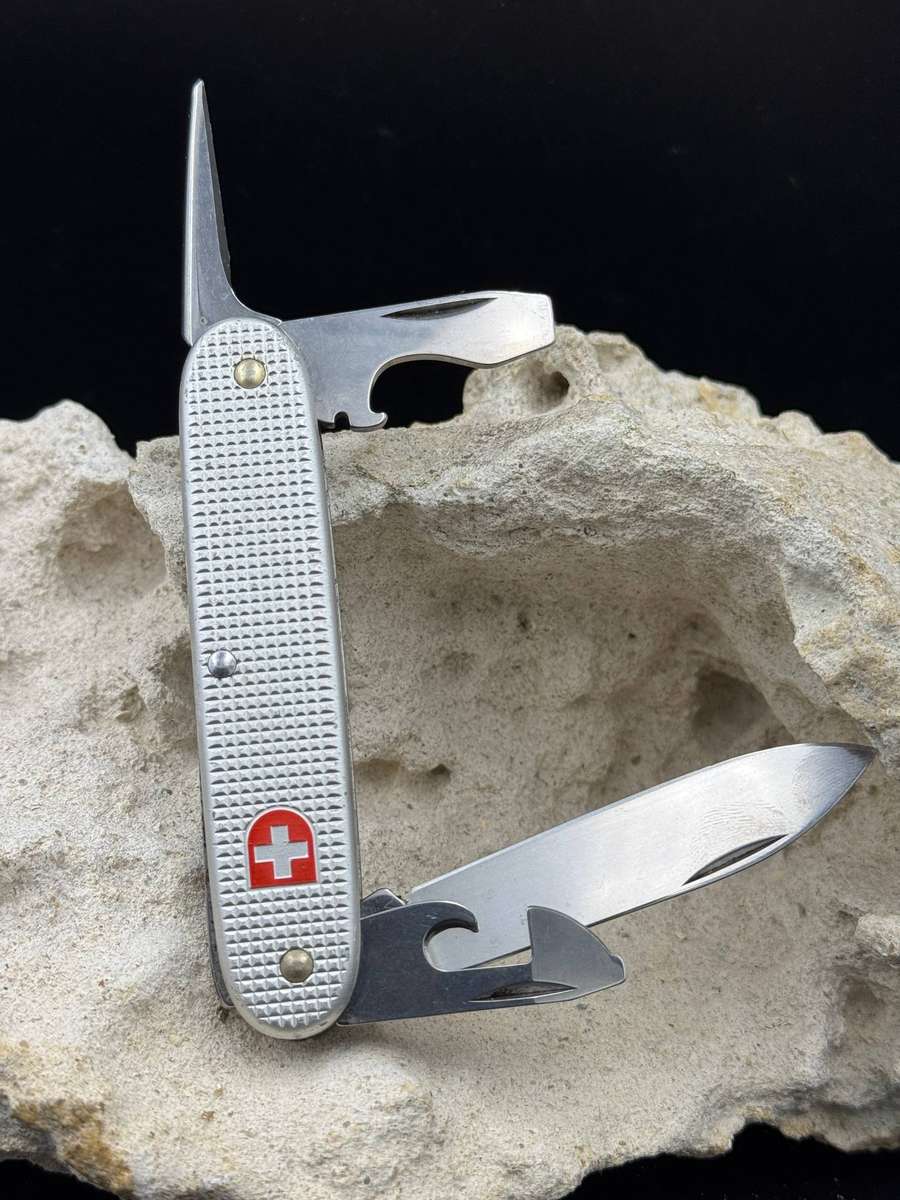 Victorinox Alox Soldier 01