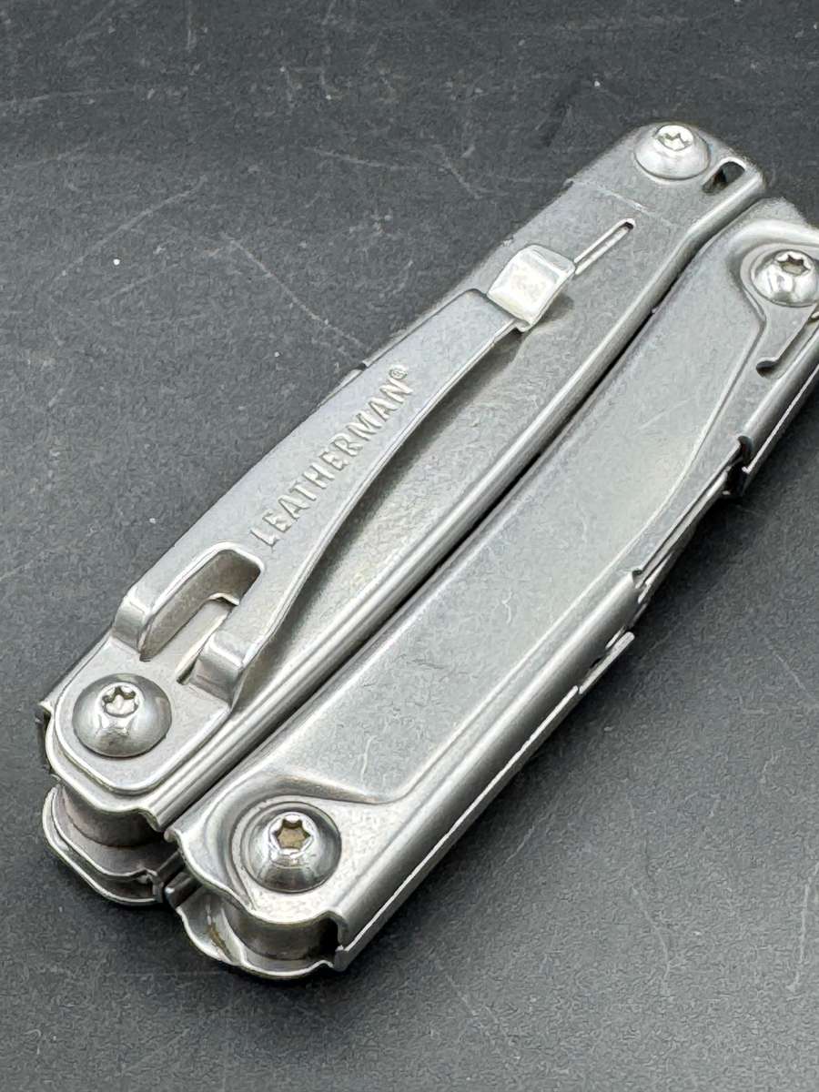 Leatherman BOLSTER