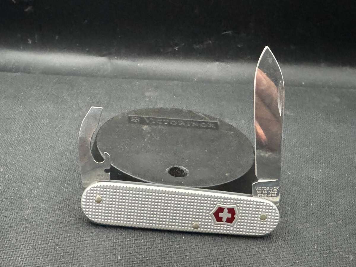 Victorinox Bantam Alox
