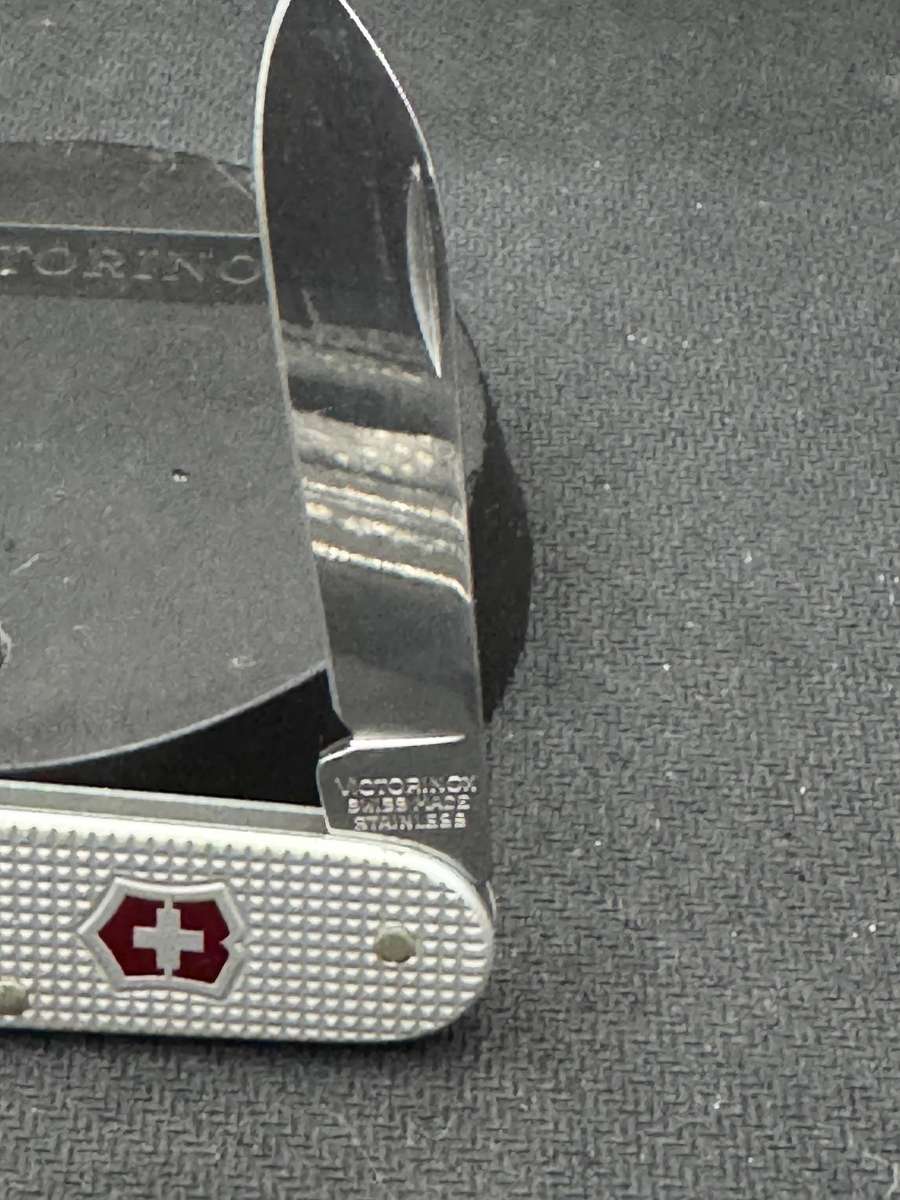 Victorinox Bantam Alox