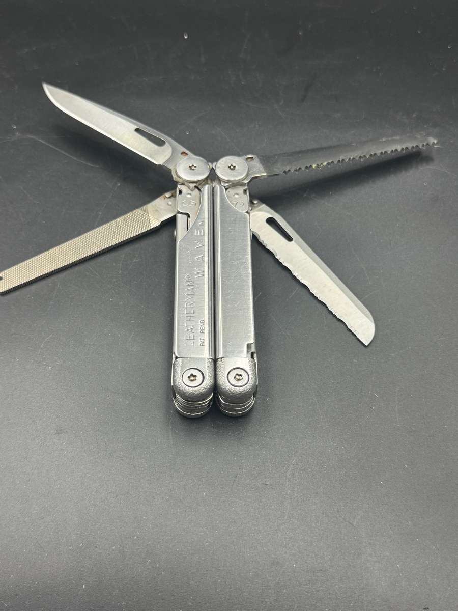Leatherman Wave 1st Gen (0601 and 0501 Date Stamp)