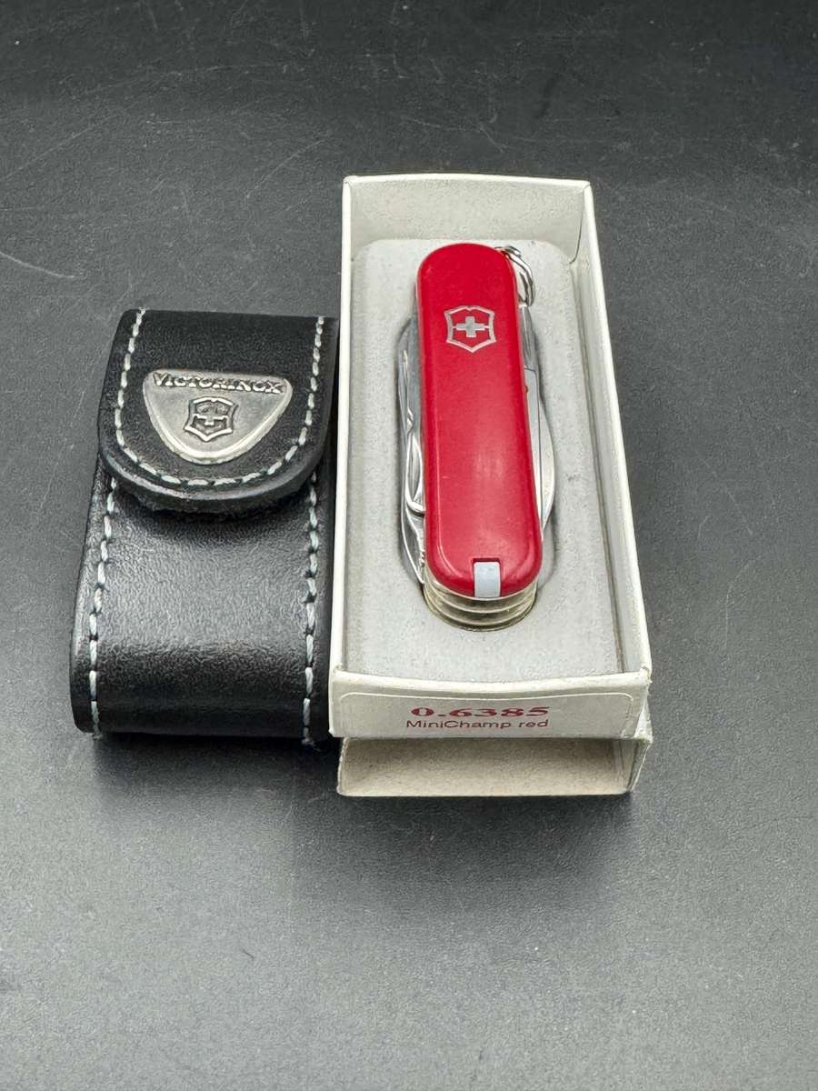 Victorinox  Mini Champ with LEATHER POUCH