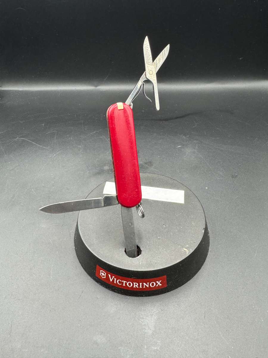 Victorinox Classic SD