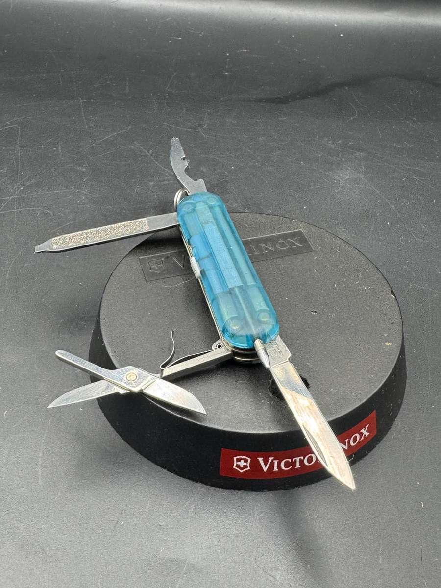 Victorinox Manager Trans Blue