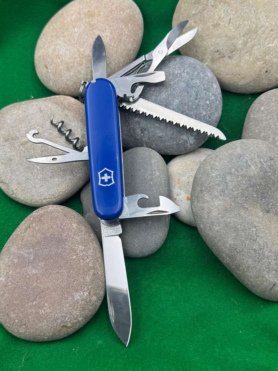 Victorinox Huntsman with Plus Scales