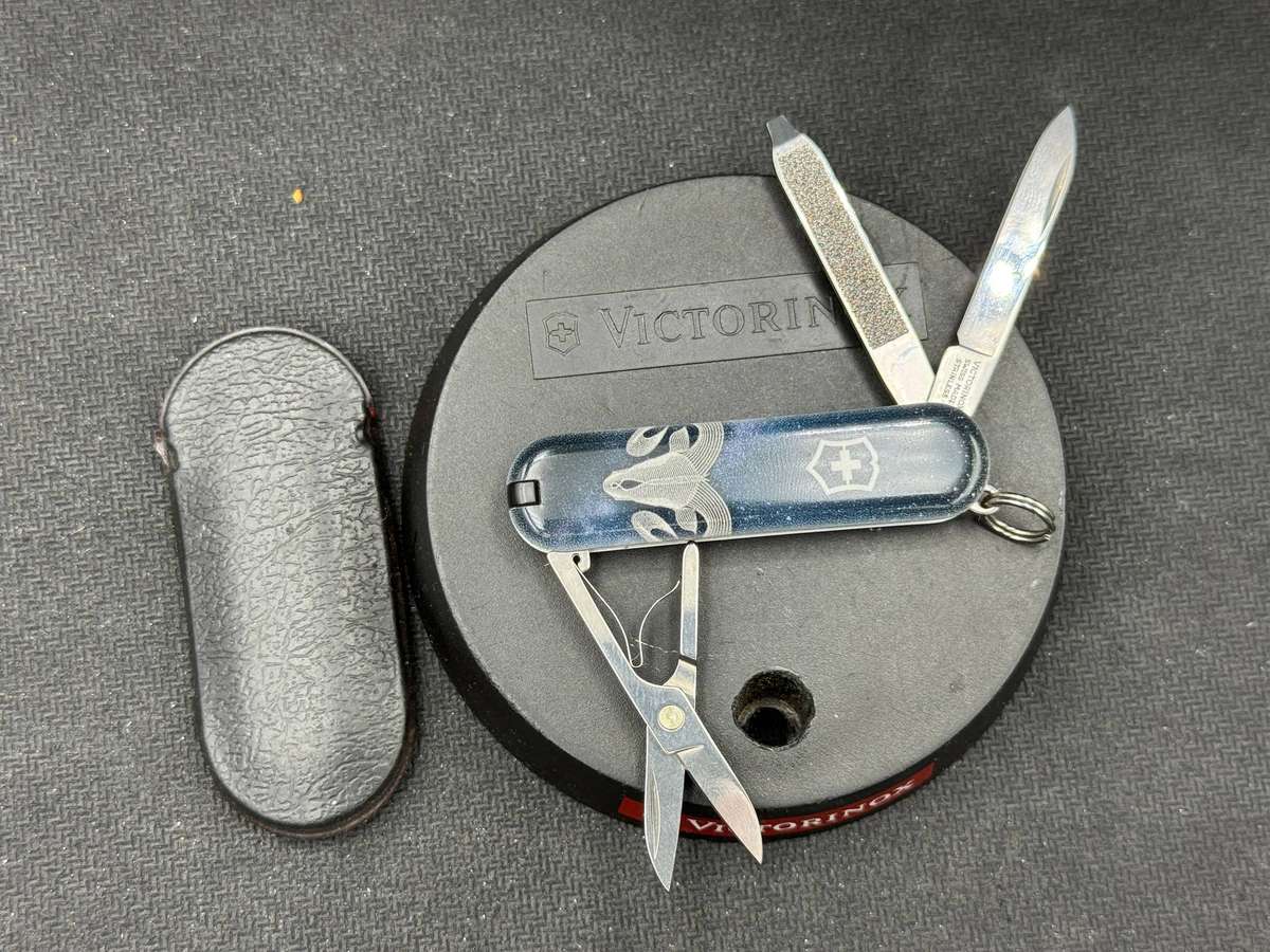 Victorinox Classic Zodiac Virgo