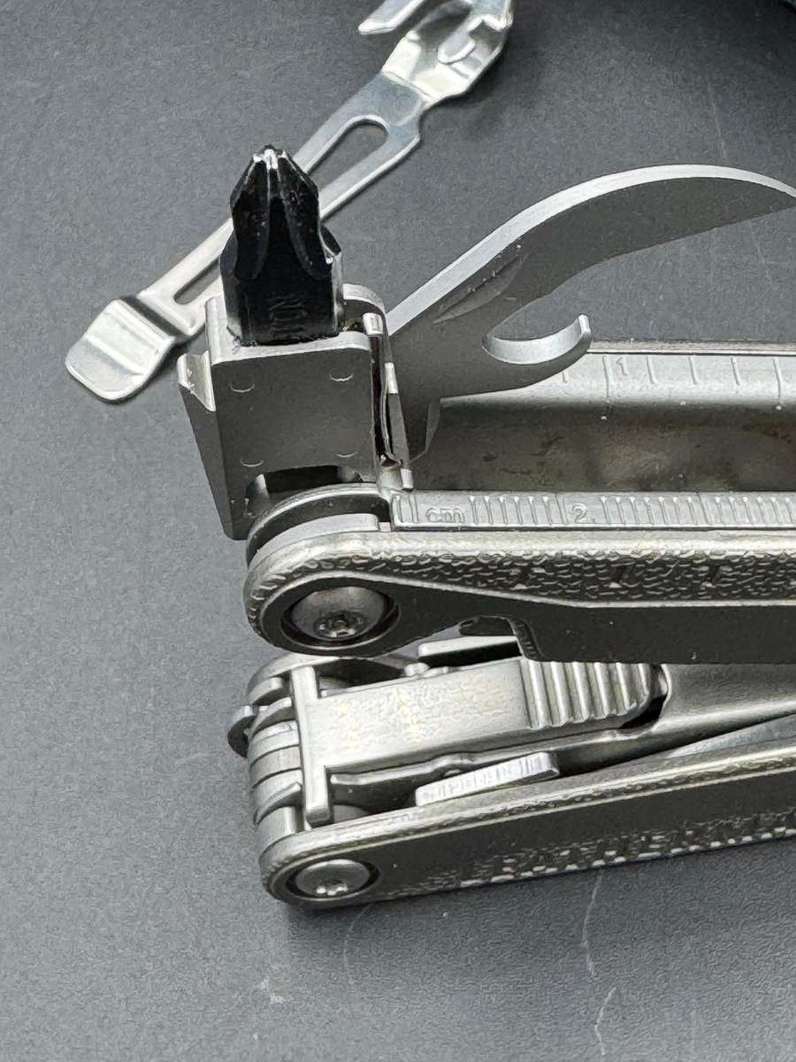 Leatherman Charge+ Titanium