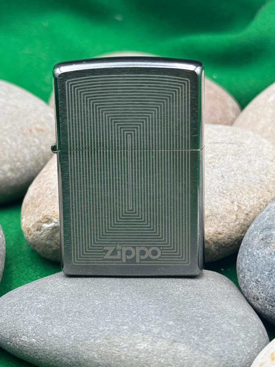 Zippo 29920 - Straight Line Design Lighter - Zippo 29920
