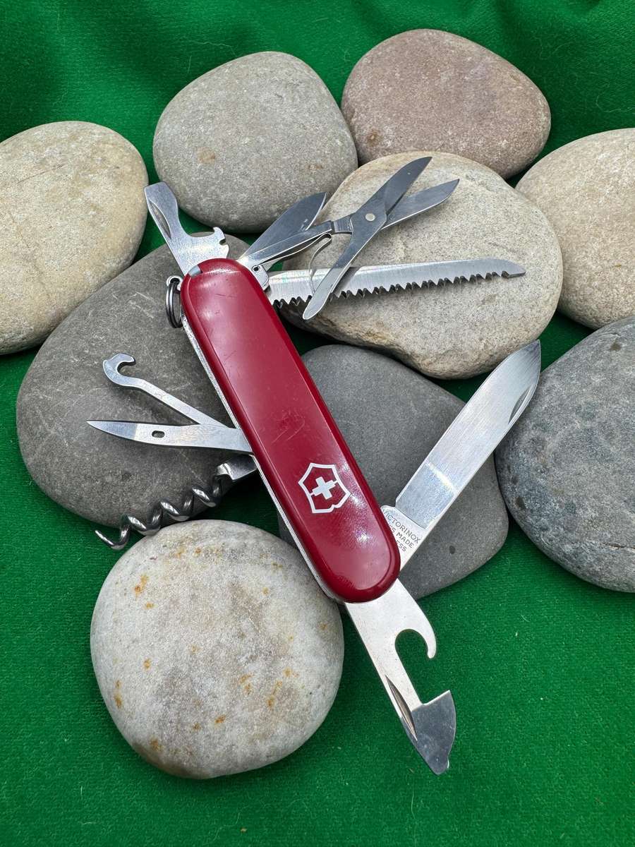 Victorinox Huntsman