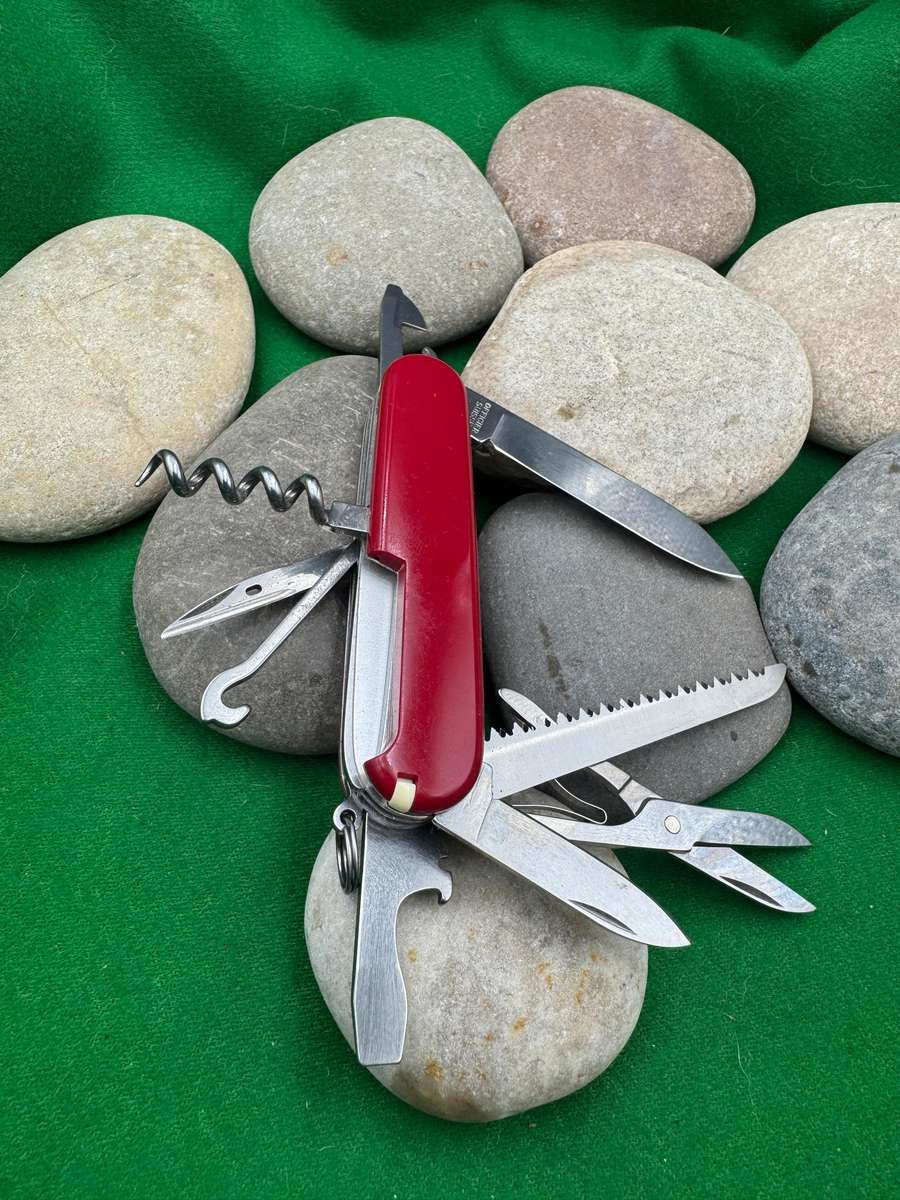 Victorinox Huntsman
