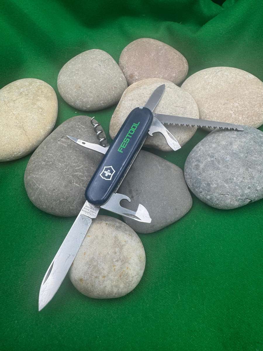 Victorinox Festool Camper
