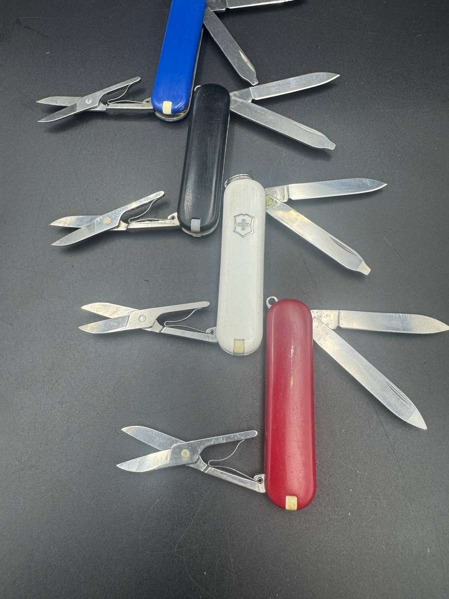 Victorinox Classic SD x4