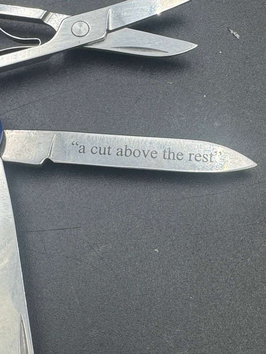 Victorinox Classic SD x 4