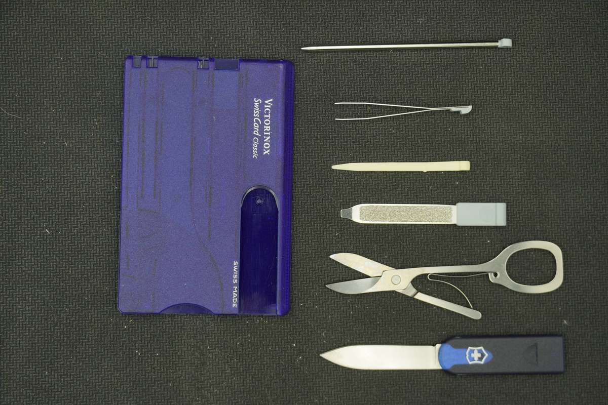Victorinox Swisscard- Transparent Blue
