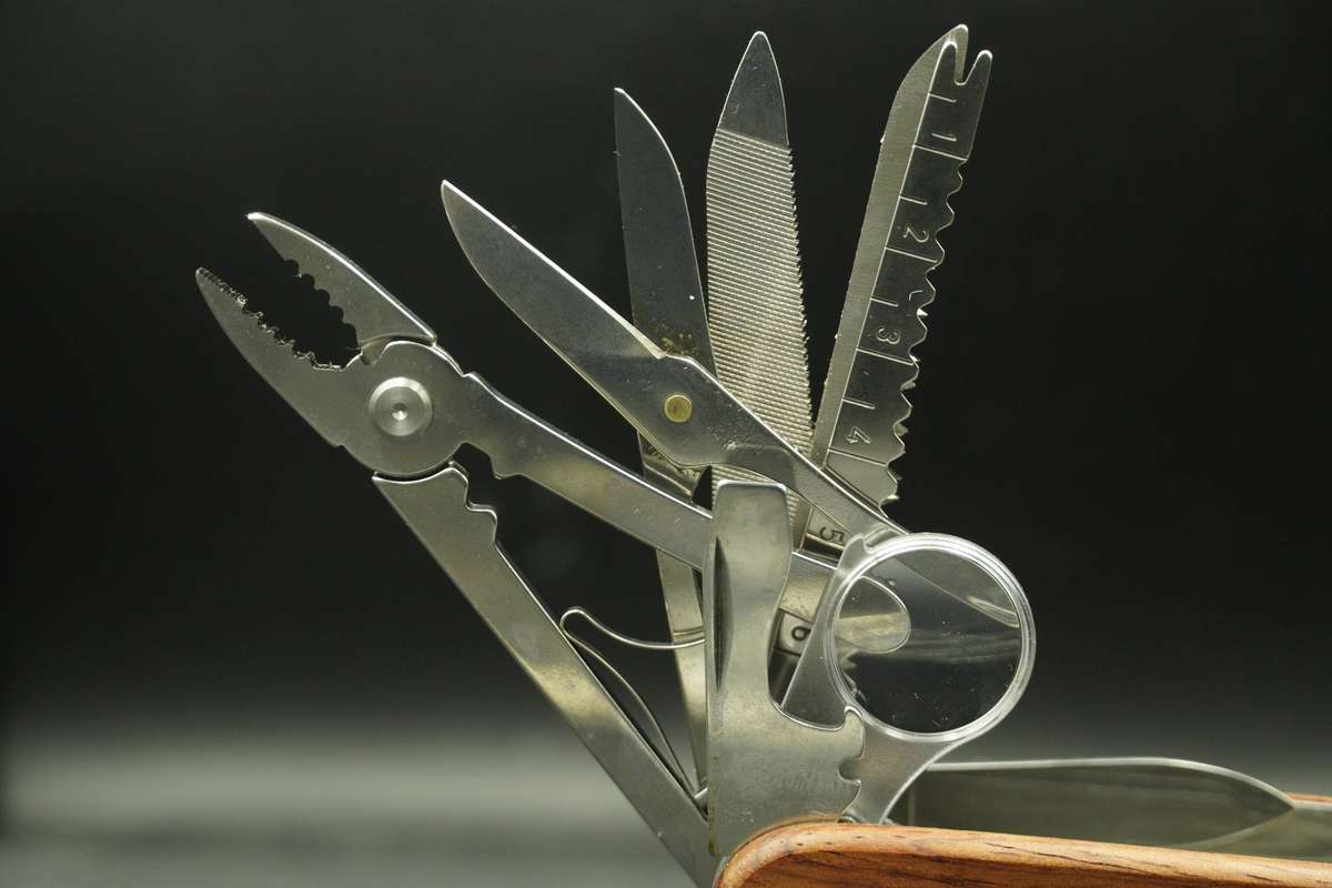 Victorinox Hardwood