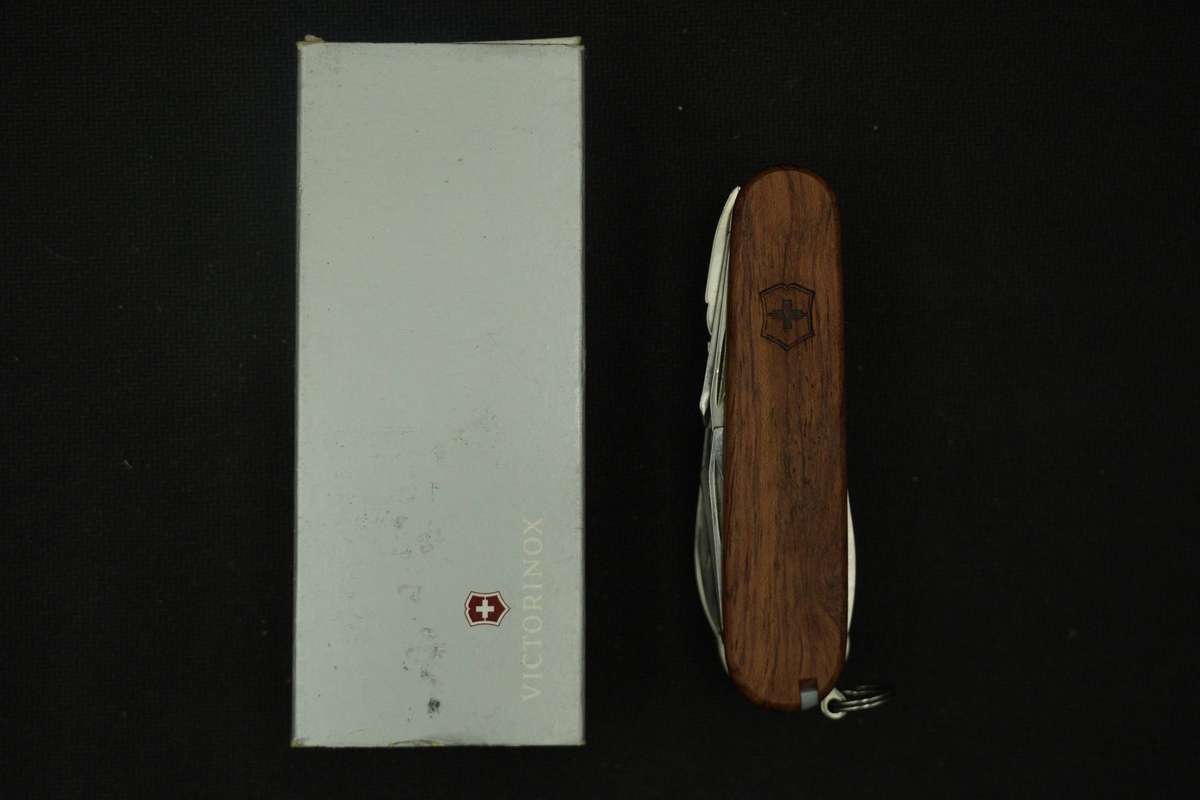 Victorinox Hardwood